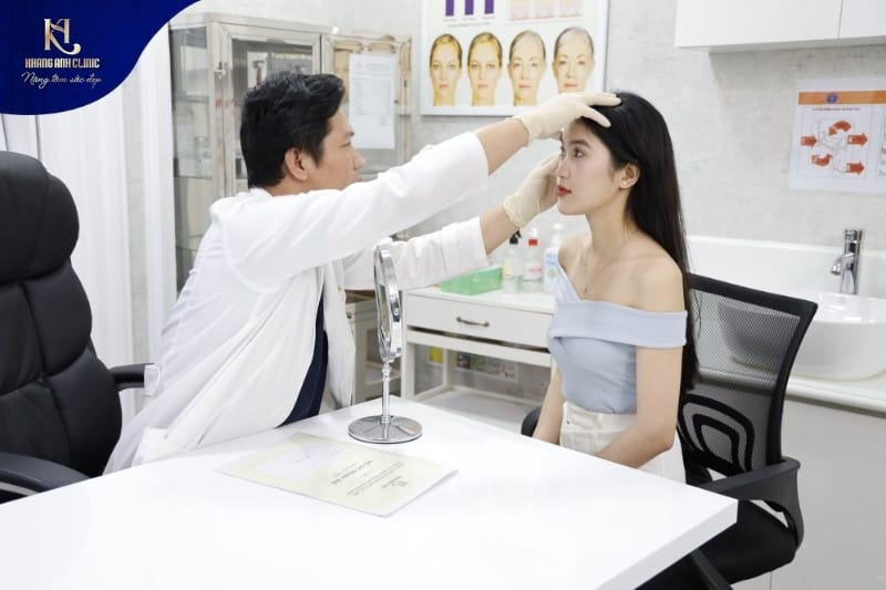 Phòng khám Khang Anh sở hữu đội ngũ bác sĩ tay nghề chuyên sâu trong lĩnh vực thẩm mỹ